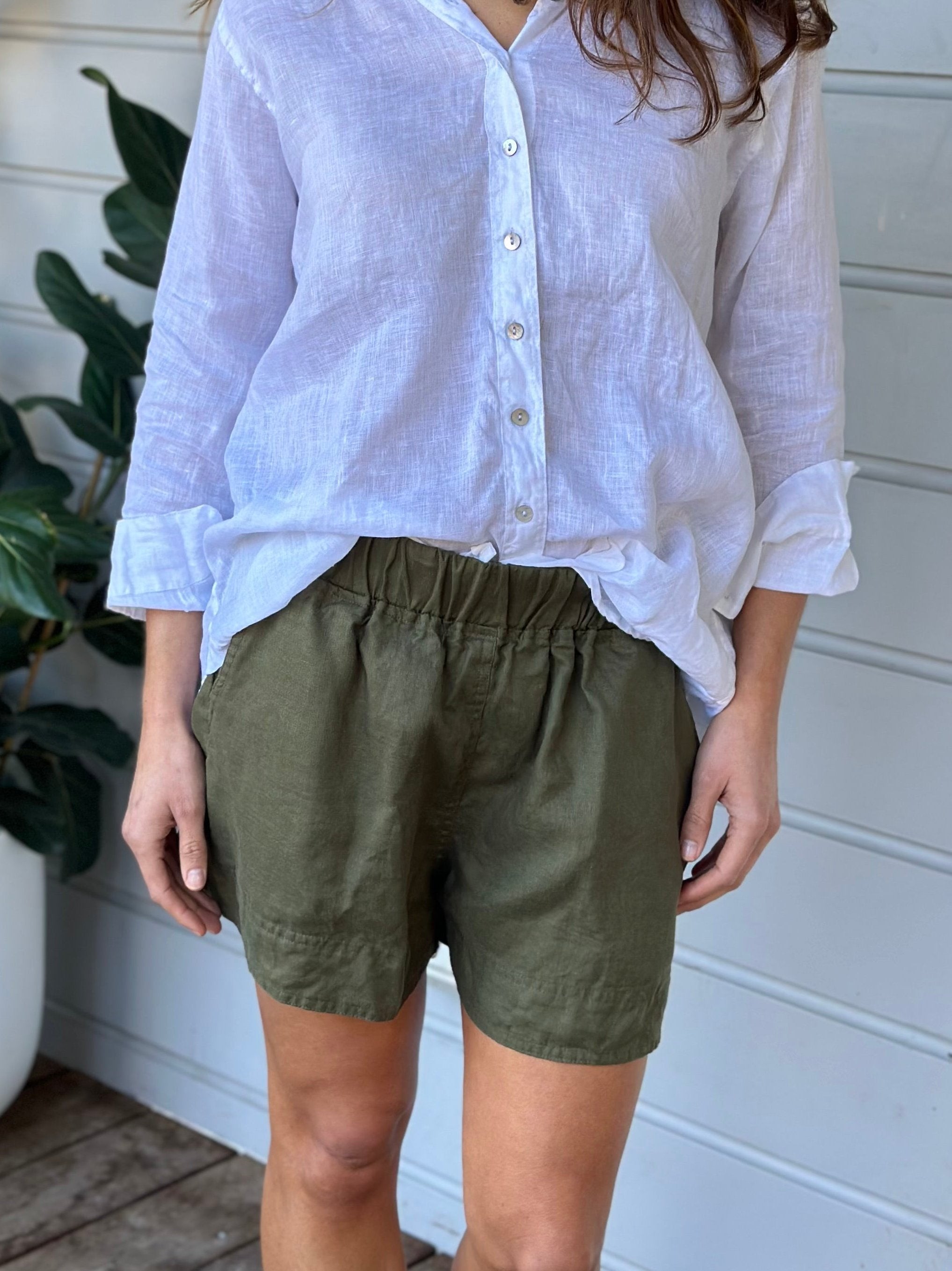 abbey short - army linen - Image 3